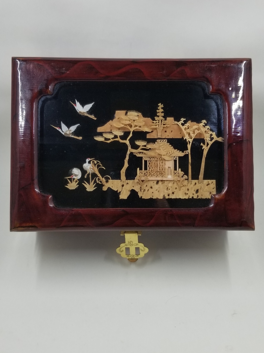 Crane Diorama Lacquered Jewelry Box